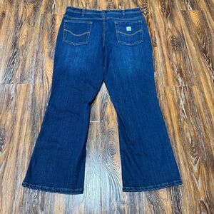 Carhartt Womens Size 14 Short Dark Blue Denim Bootcut Original Relaxed Fit 34X28